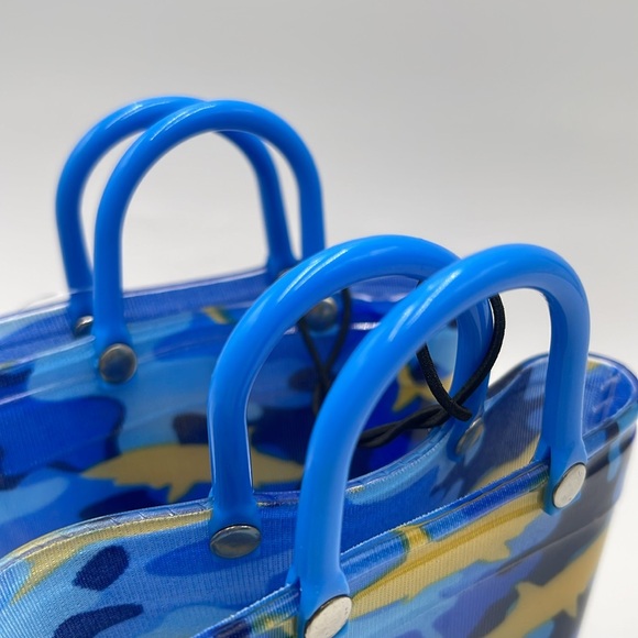 NWT Kids Komfort Me Shark Rain Boots Size 8 - Picture 13 of 14